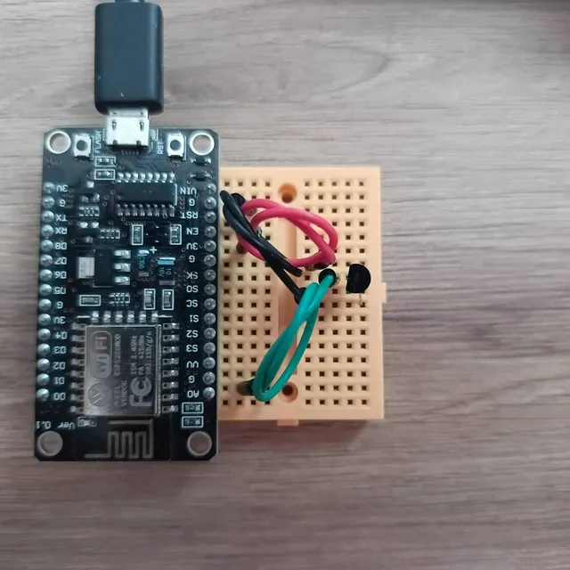 LM35 podłączony do ESP8266